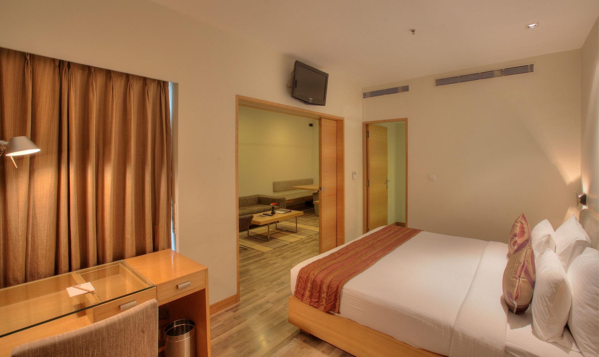Hotel Parc Estique 4*