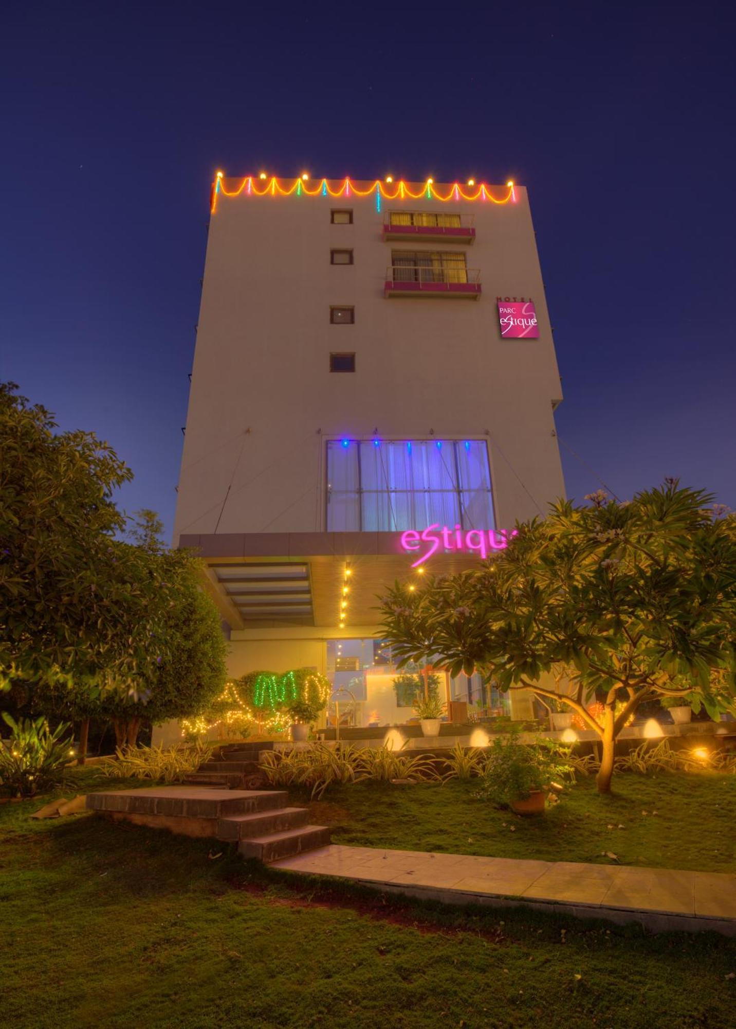 Parc Estique Hotel